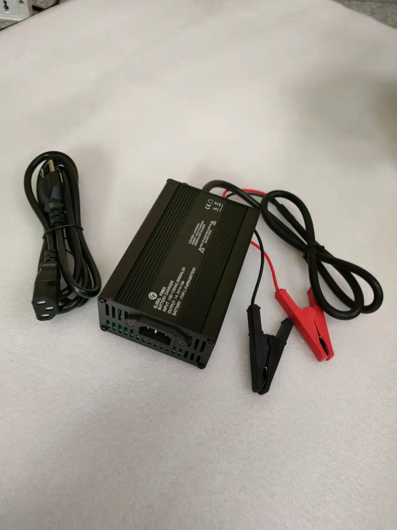 Charger 14.6V 10A LiFePO4 Battery Charger